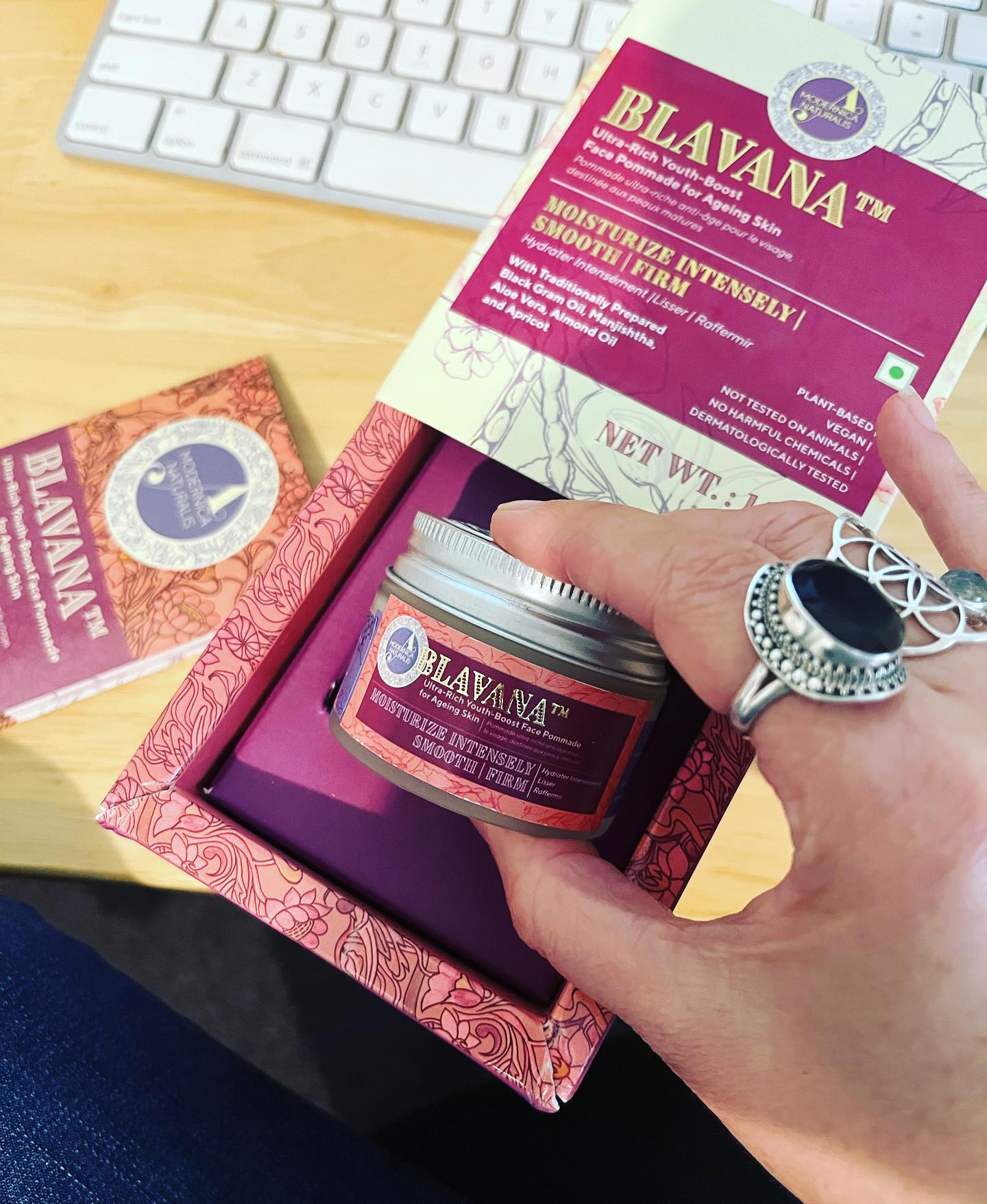 @theayurvedaexperience Blavana Ultra-Rich Youth-Boost Face Pomade for Aging Skin just landed on my desk, ready to be judged in the 2022 @certclean Clean Beauty Awards 😍 With its secret youth recipe boasting black gram lentil, I’m keen to see how my skin responds! 

If you’ve tried this and love it, please share in the comments!
.
.
.
#cleanbeautyawards #beautyawards #moisturiser #blackgramlentil #skincare #blavana #ayurevda #cream #journalisr #beautyeditor #writer #shannondunn #shineyourlight